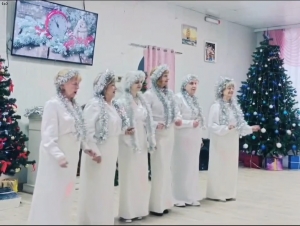 Сегодня с Наступающим новым 2026 годом нас приехали поздравить музыкальный коллектив 